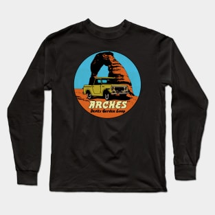 Vintage Arches Park Utah Long Sleeve T-Shirt